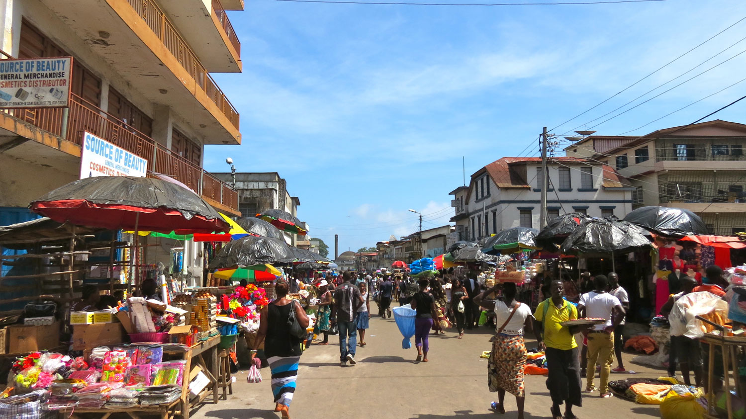 Streets of Freetown, Sierra Leone. (Photo: Erik Cleves Kristensen/Wikimedia Commons, License CC BY 2.0)